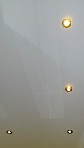 LED Einbaustrahler in der Decke